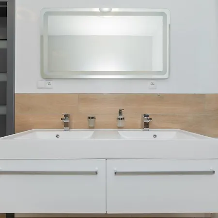 Family House Viking - Garden, Playground & Grill By Renters * Kołczewo