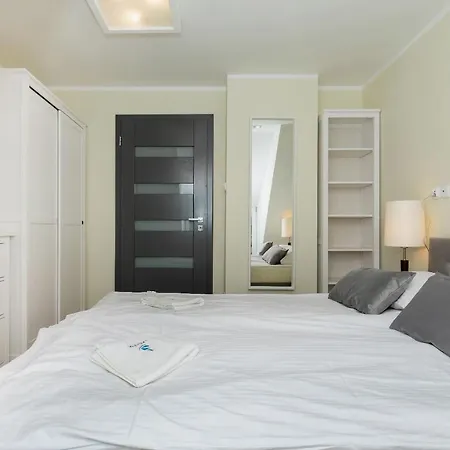 Family House Viking - Garden, Playground & Grill By Renters Kołczewo