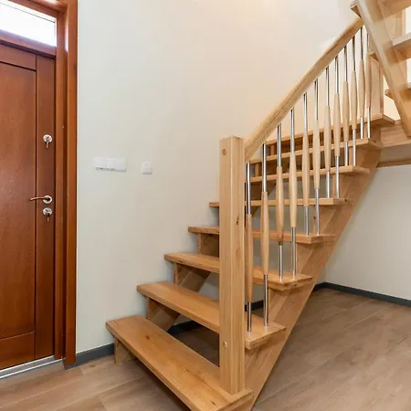 Family House Viking - Garden, Playground & Grill By Renters